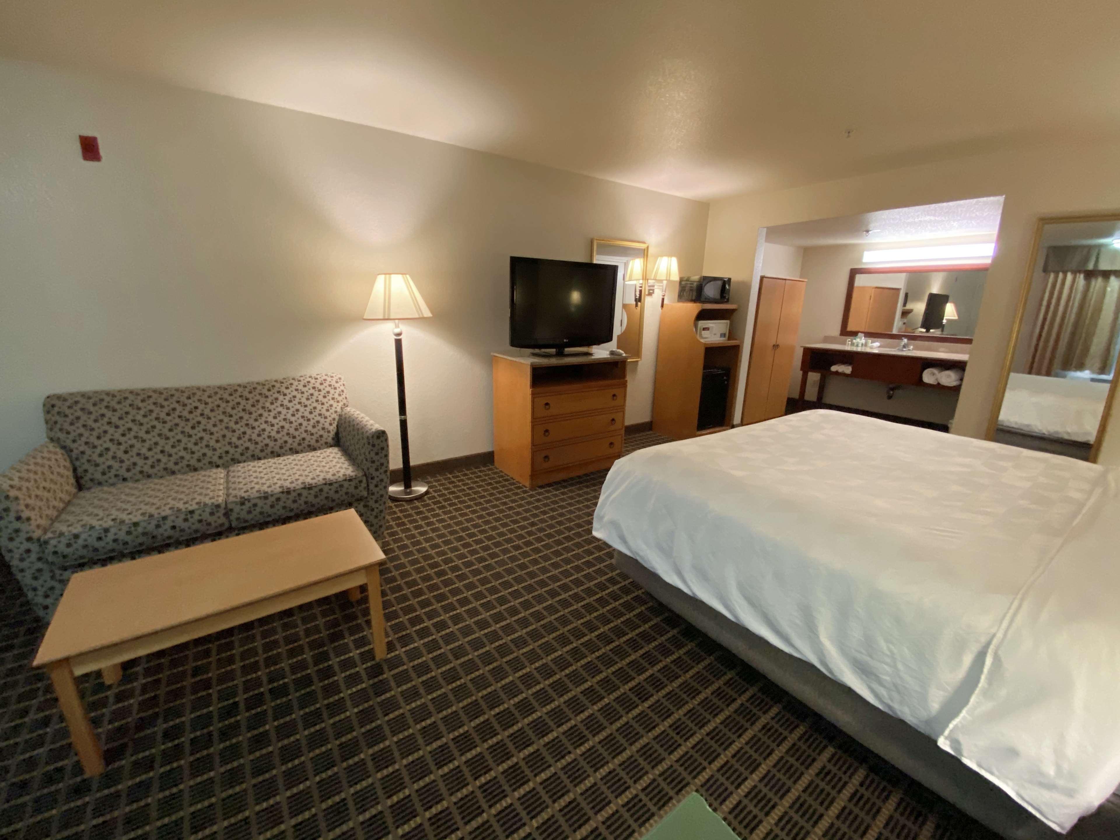 Surestayplus Hotel By Best Western San Jose Central City Екстериор снимка
